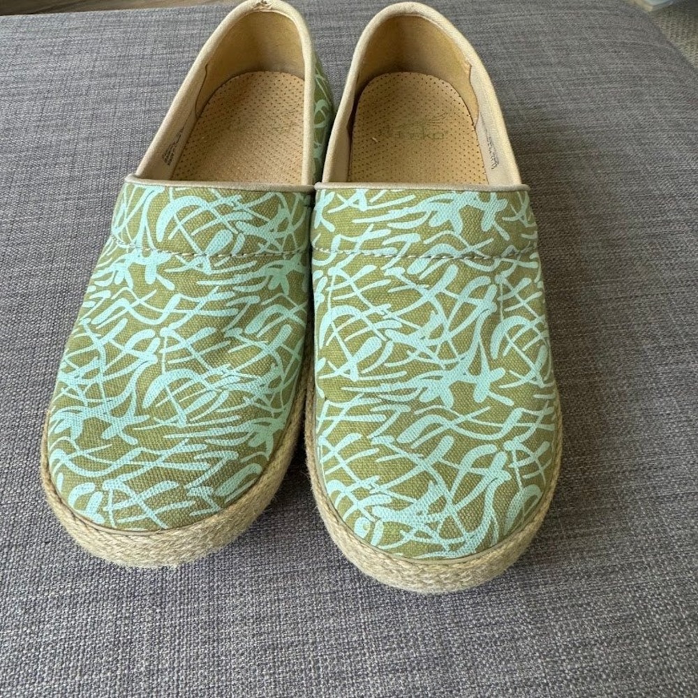 Dansko Green Blue Canvas Slip On Shoes Espadrille Flat 38 Slip Resistant